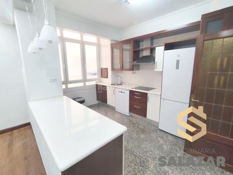 Foto b4b7ec2b-c5aa-4dcc-a64d-28e7341eae79. Pis amb calefacció aparcament a Zona Indautxu Bilbao