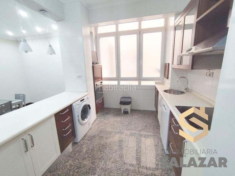Foto e0864ad3-1e2a-4b10-b5d1-da488ef06ec7. Piso se vende piso en alameda urquijo en Zona Indautxu Bilbao