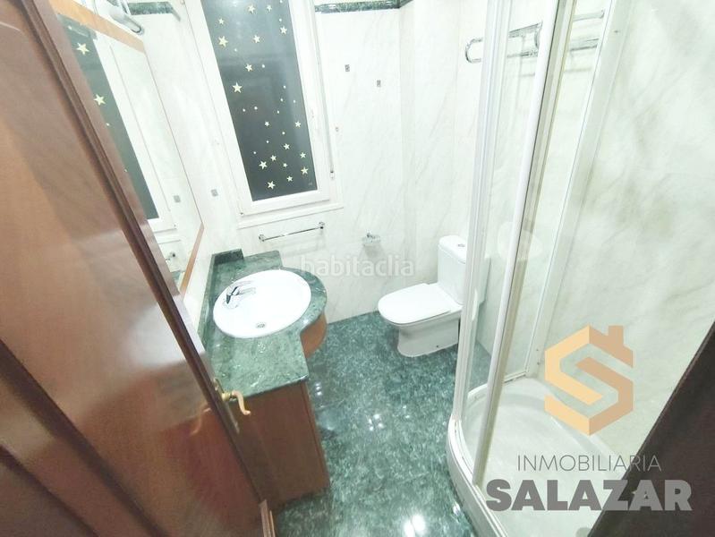 Foto f2504994-02e8-492e-84e5-1ac024847f2d. Pis amb calefacció aparcament a Zona Indautxu Bilbao