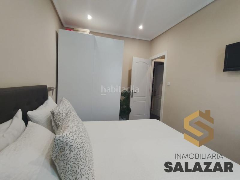 Foto 43f44838-6922-4781-bf39-c2e1731651de. Piso salazar vende adosado en basurto en Basurtu Bilbao