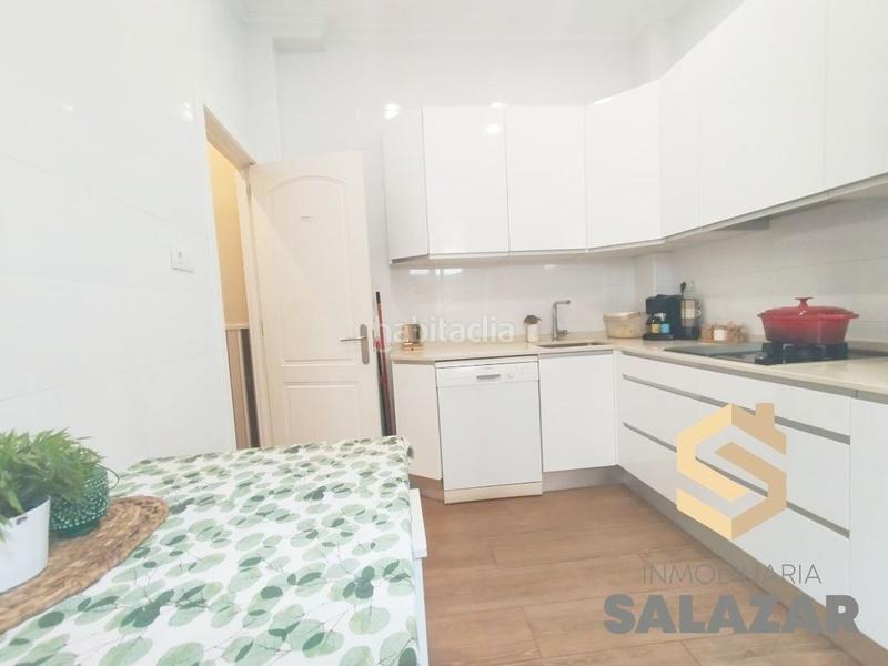 Foto 6bfe72c8-761f-467f-b441-2e8487bf64af. Piso salazar vende adosado en basurto en Basurtu Bilbao