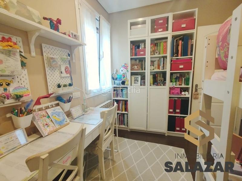 Foto e959a4b3-2cd8-4a13-b390-5d4349af2369. Piso salazar vende adosado en basurto en Basurtu Bilbao