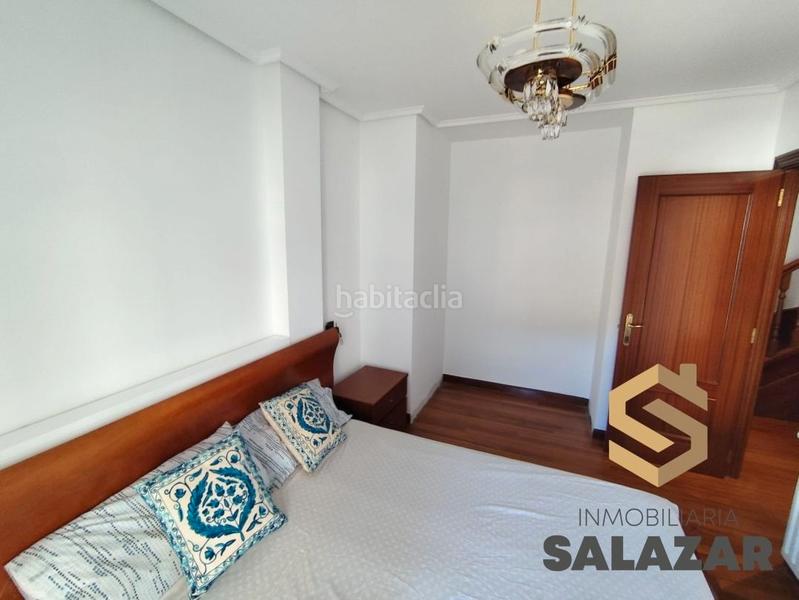 Foto 379b91ae-7a39-4c4e-89ab-df096ffa7095. Casa se vende chaqlet pareado en mioño castrourdiales en Castro - Urdiales
