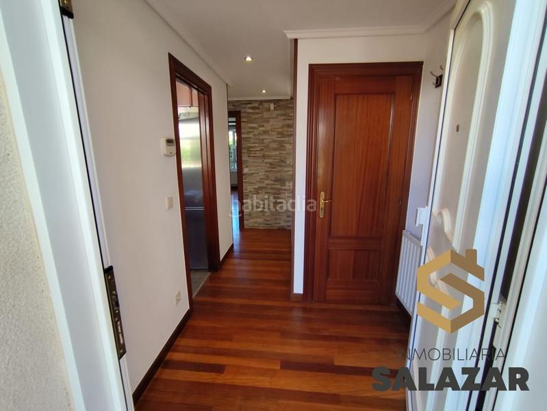 Foto 83b92054-a7f2-4511-aa1a-a682aef9cbef. Casa se vende chaqlet pareado en mioño castrourdiales en Castro - Urdiales