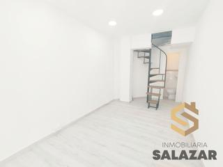 Business premise in Sabino Arana-Jesuitas