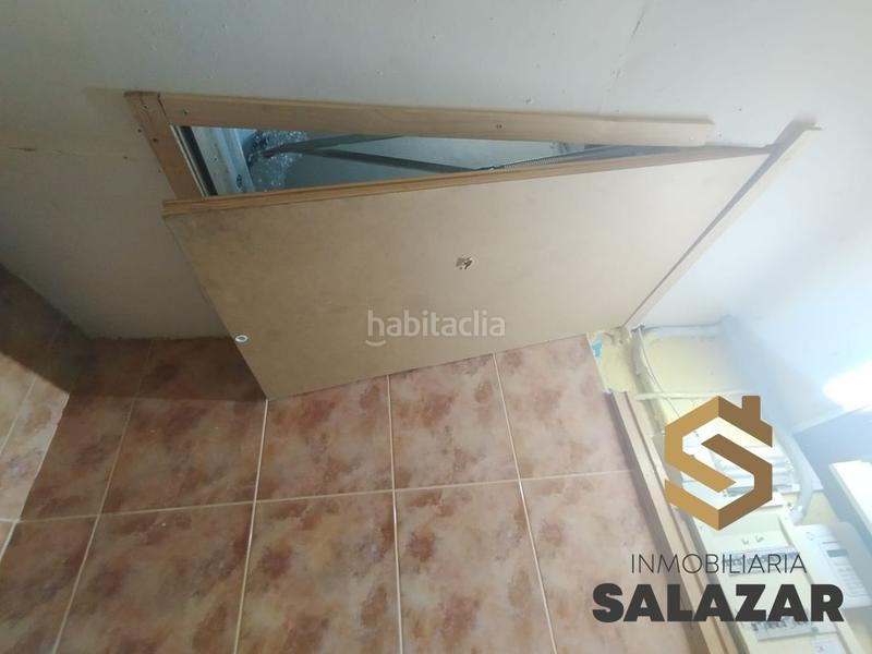 Foto d73d916c-8c30-413d-89bd-f998686252ac. Local comercial a Ametzola Bilbao