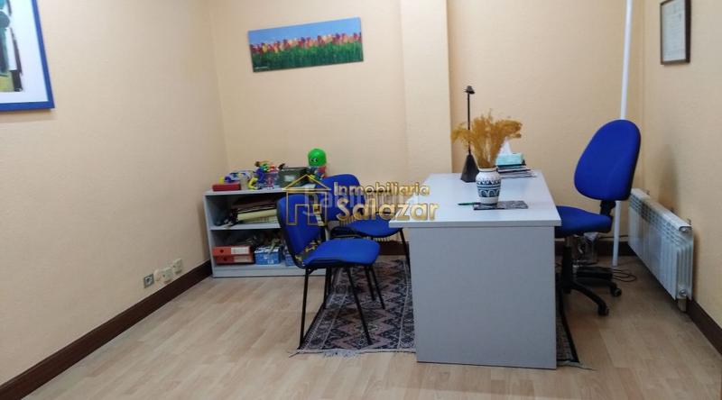 Foto bdae295e-56a1-49e8-aaa7-f8def3236c7b. Ufficio con riscaldamento in Campuzano Bilbao