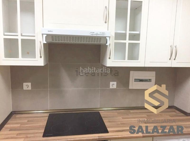 Foto 0ea7675b-e3ea-4fec-93b1-bc6026b718db. Miete etagenwohnung mit heizung in Albia Bilbao