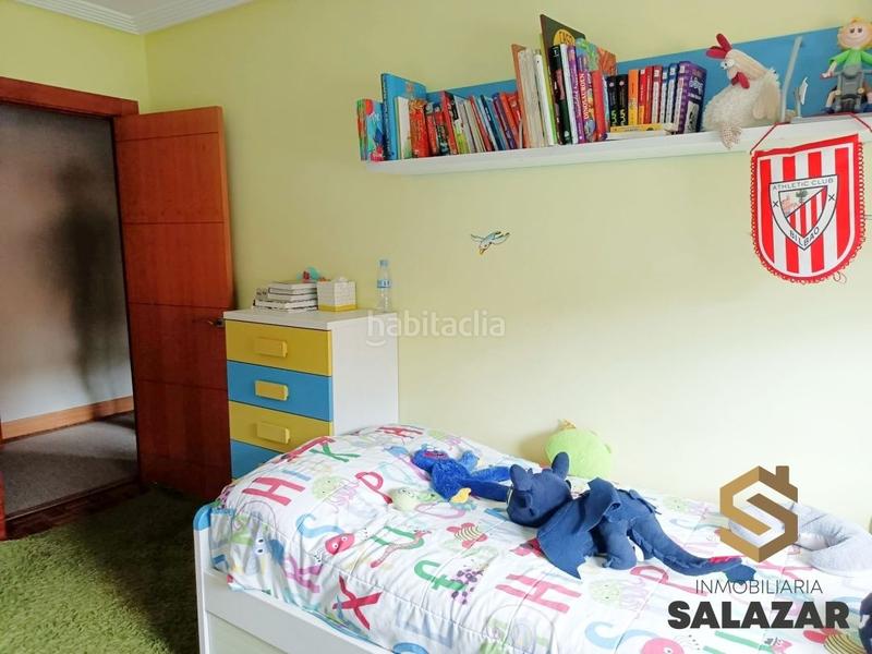 Foto f9fb7db8-0e98-410e-844f-1176fba54b2e. Alquiler piso alquiler preciosa vivienda en el barrio de bentazarra de basurto en Bilbao