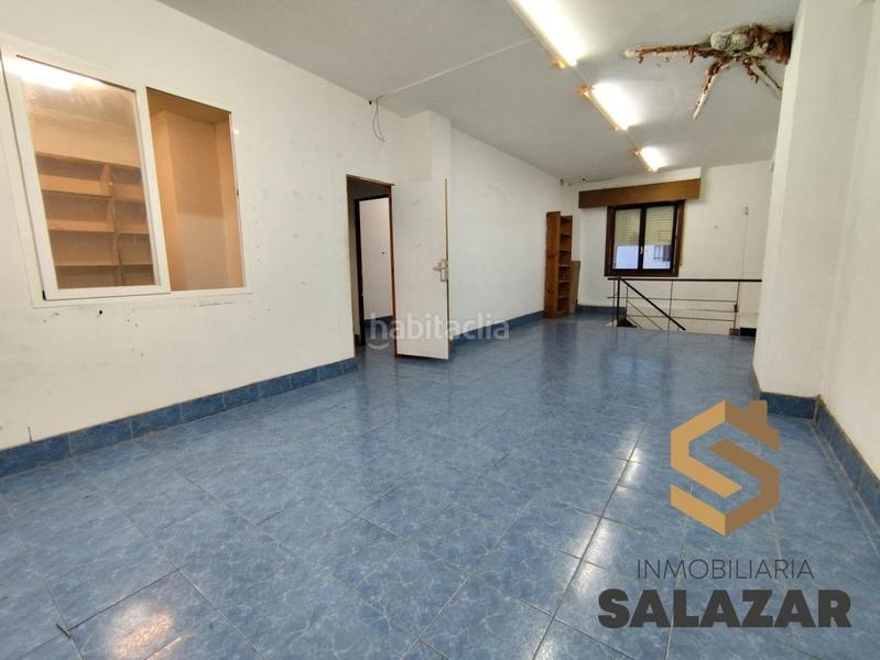 Foto 5e8e7ac4-e408-4425-a8bb-7925e0c5de74. Alquiler local comercial salazar alquila local en Casco Viejo en Bilbao