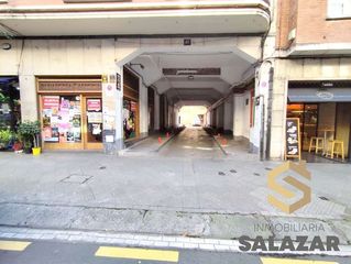 Affitto Posto auto  Urkixo zumarkalea. Se alquila parcela en alameda urquijo