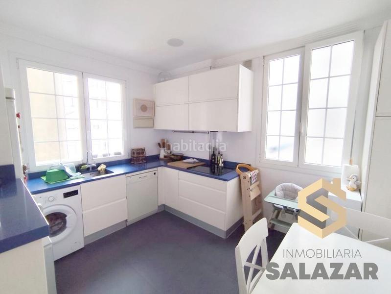 Foto 81ac521c-0fd1-42b6-852c-12c5b8bf5884. Piso salazar vende estupenda vivienda en general eguia en Bilbao