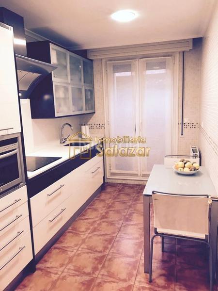 Foto 2bbdcfa1-597d-4ae1-a279-2b60a91ba6d0. Location appartement avec chauffage parking dans Miribilla Bilbao