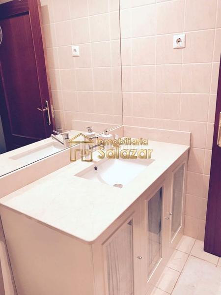 Foto e420704f-f34a-4a89-8cf0-95ba5f6c2a3a. Location appartement avec chauffage parking dans Miribilla Bilbao