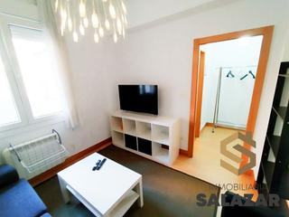 Location Appartement  Goitia kalea. Alquiler vivienda reformada en irala exterior y con terraza