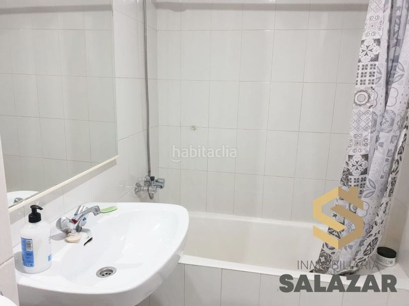 Foto 3b334b28-20a8-4318-9499-833c61d2d36b. Lloguer pis amb calefacció aparcament a Txurdinaga Bilbao