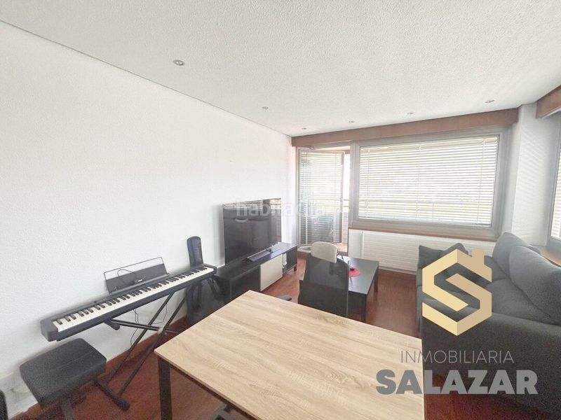 Foto dfa178d9-b1f4-4363-8458-f033e98b8f73. Pis amb calefacció aparcament a Abandoibarra - Guggenheim Bilbao