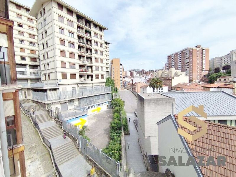 Foto fa59a83e-6838-4761-b6df-480b6b11b81b. Pis amb calefacció a Casco Viejo Bilbao