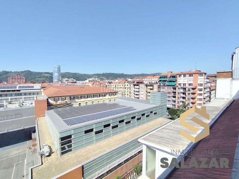 Foto 65314820-adb6-4236-bb49-3e14edf7430d. Pis amb calefacció aparcament a Sabino Arana-Jesuitas Bilbao