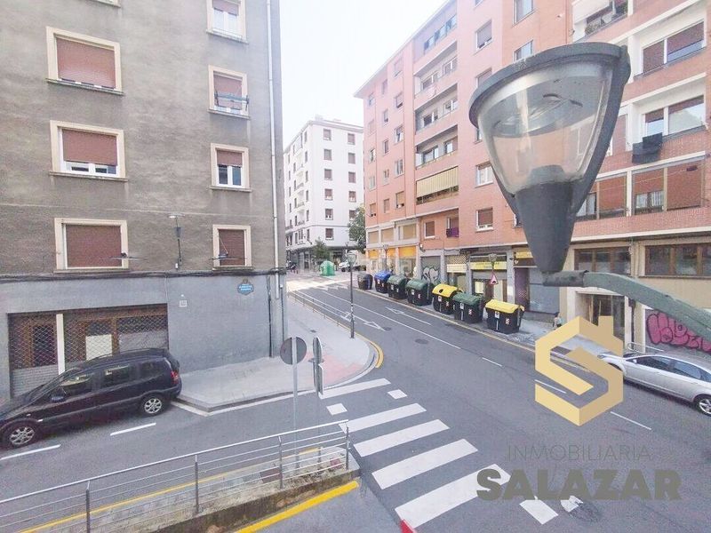Foto fad7b36e-830e-46d2-bff6-a6f738eb0dae. Pis amb calefacció a Barrio de Uribarri Bilbao