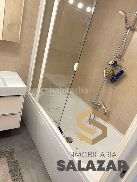 Foto cb5f1a03-2047-44c3-9486-4834a53fe94e. Pis amb calefacció aparcament a Atxuri Bilbao