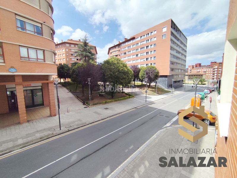 Foto 6d3f8104-f8ec-4b12-b1d9-85ca09b9069d. Pis amb calefacció aparcament a Rekalde Centro Bilbao
