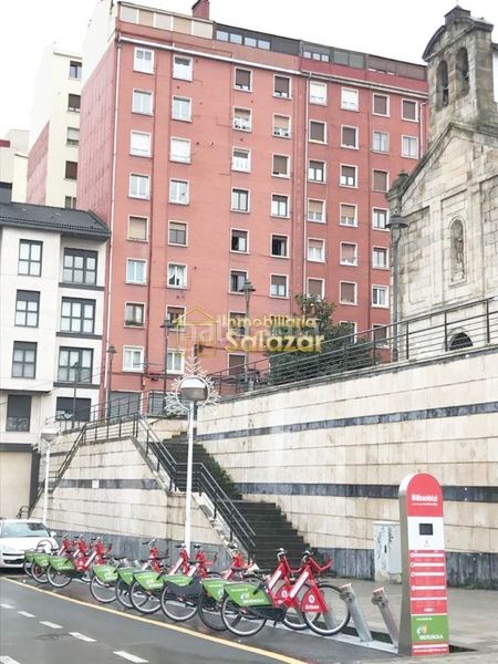 Foto dc435d57-47a9-409c-9d30-96290498373a. Pis amb calefacció aparcament a Olabeaga Bilbao
