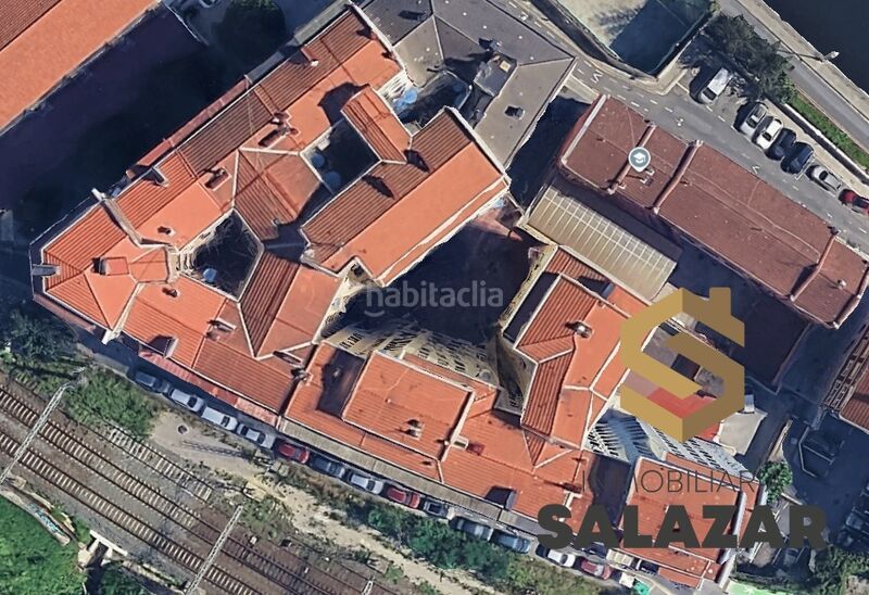 Foto f01f7001-a66e-4b8e-b7c5-f4b32d4485fc. Pis amb calefacció aparcament a Olabeaga Bilbao