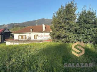 Haus  Bermeo kalea. Salazar vende caserio en larrauri