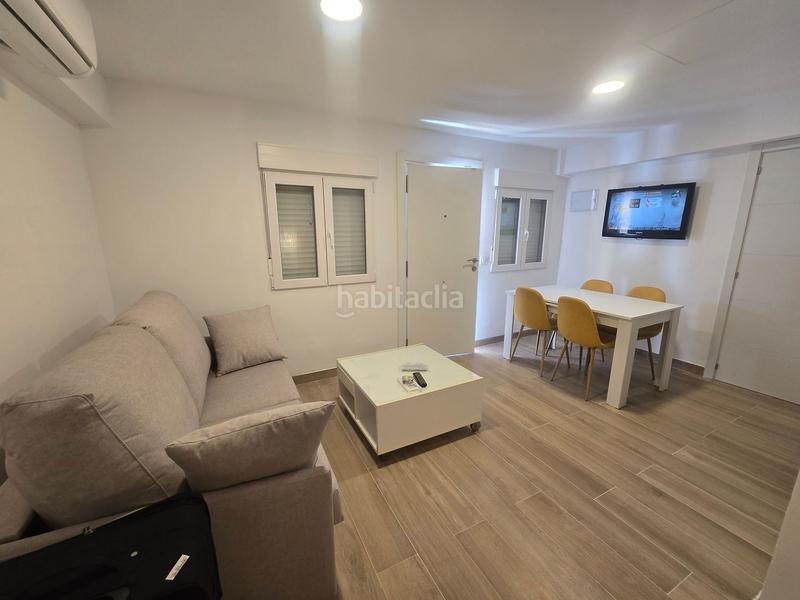 Foto 242ec590-d785-4f4f-8bb3-a140219479d5. Alquiler planta baja en S´Arenal Llucmajor