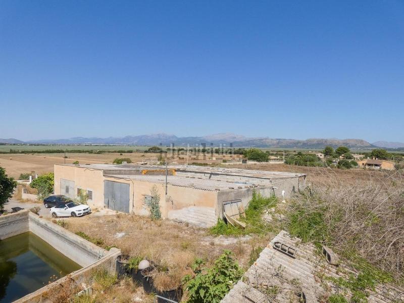 Foto 4e1ef1e2-6fe9-4813-ad87-81a9dc28dc7f. Masia amb piscina a Muro