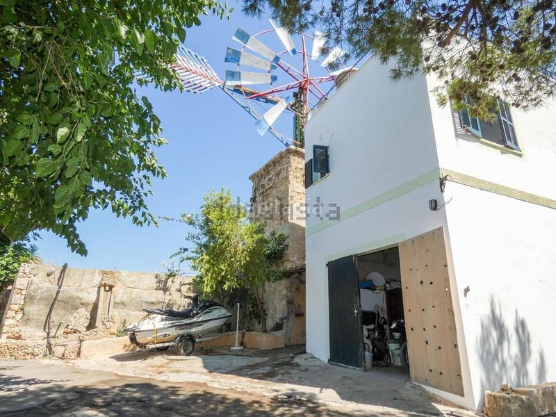 Foto a229b7be-9701-418c-be25-b3cde04632d0. Masia amb piscina a Muro