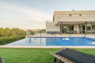 Chalet in Cala Vinyes
