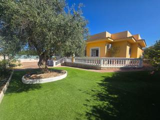 Chalet in Ses Palmeres. Exclusivo chalet en llucmajor  las palmeras con vistas a la bahí