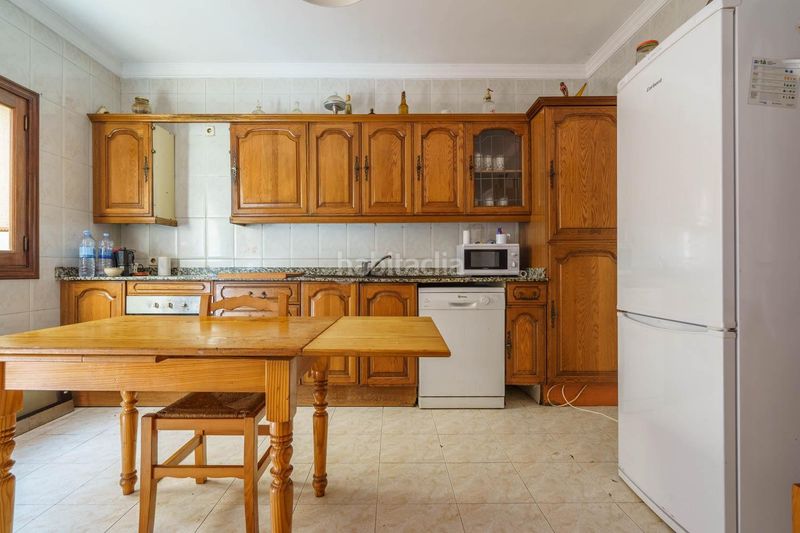 Foto 8274858e-3b4c-4308-beb4-3d67807d2f2a. Casa amb aparcament a Artà poble Artà