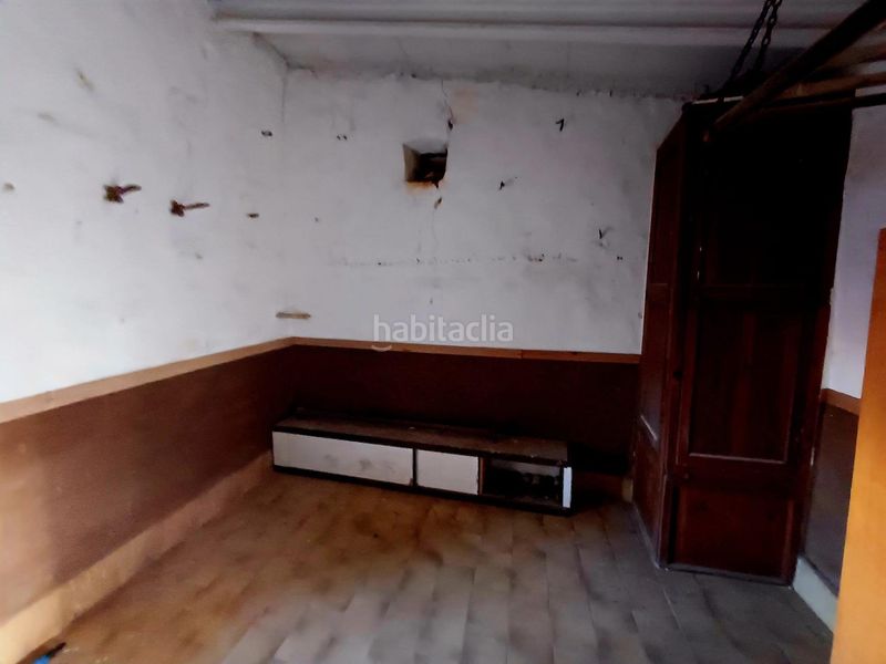Foto ad079b58-8baf-4fc6-a36e-184283ed3d51. Masia amb aparcament a Muro
