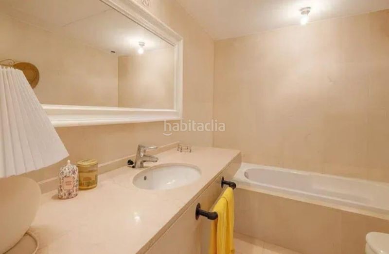 Foto 659ae542-13e6-4a2a-9a39-1e13854c9521. Casa aparellada amb calefacció aparcament piscina a Llucmajor