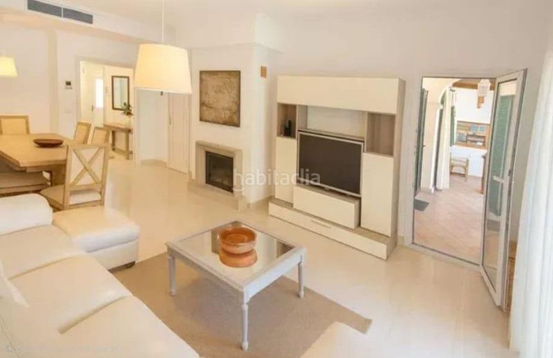 Foto a146643d-5ef5-461a-9fe9-6aa91f428bbe. Casa aparellada amb calefacció aparcament piscina a Llucmajor
