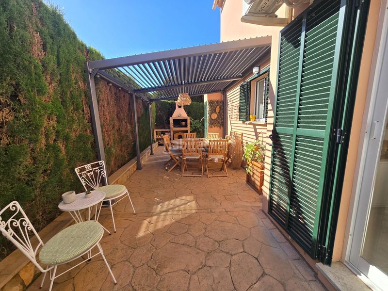 Foto 8e3d6926-5455-47c0-87a9-6746b83f993f. Casa aparellada amb calefacció aparcament piscina a Llucmajor