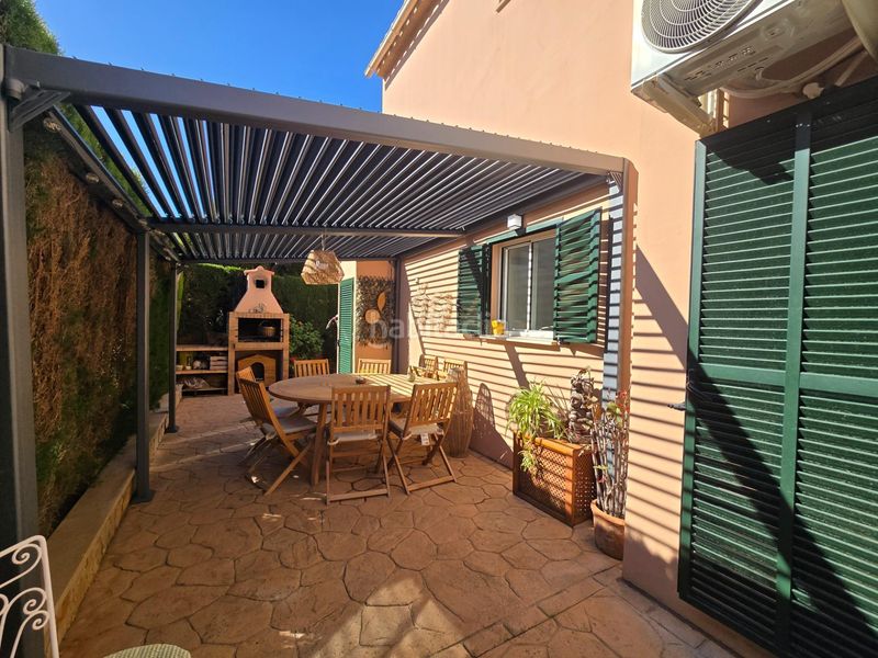 Foto dae4e442-dacb-4251-9c75-982e912399d0. Casa aparellada amb calefacció aparcament piscina a Llucmajor