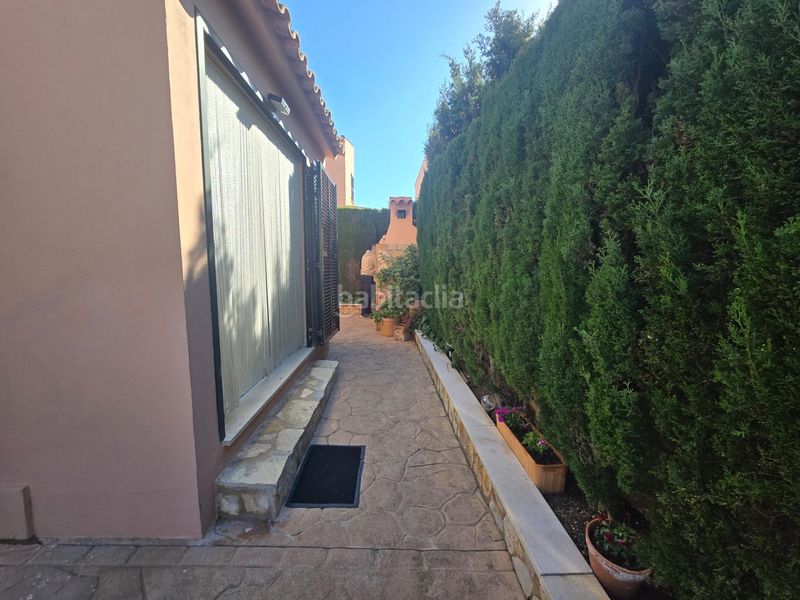 Foto f3f93f5b-39a9-4b45-81eb-40218cf78206. Casa aparellada amb calefacció aparcament piscina a Llucmajor