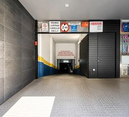 Car parking in Plaça de Toros. Fantastica ocasión!!!