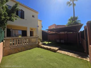 Casa aparellada a Sa Torre