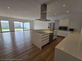 Casa a L´Olivera. Impresionante casa reformada en palma de mallorca  1,950,000