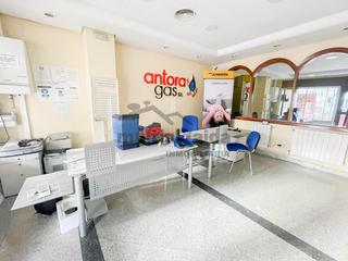 Local Comercial en Parque Avenida