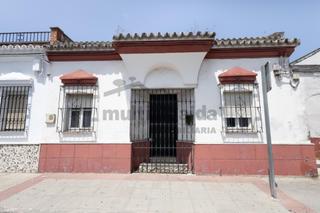 Maison en Ayuntamiento-Barrio Alto. Casa en la zona del palmar