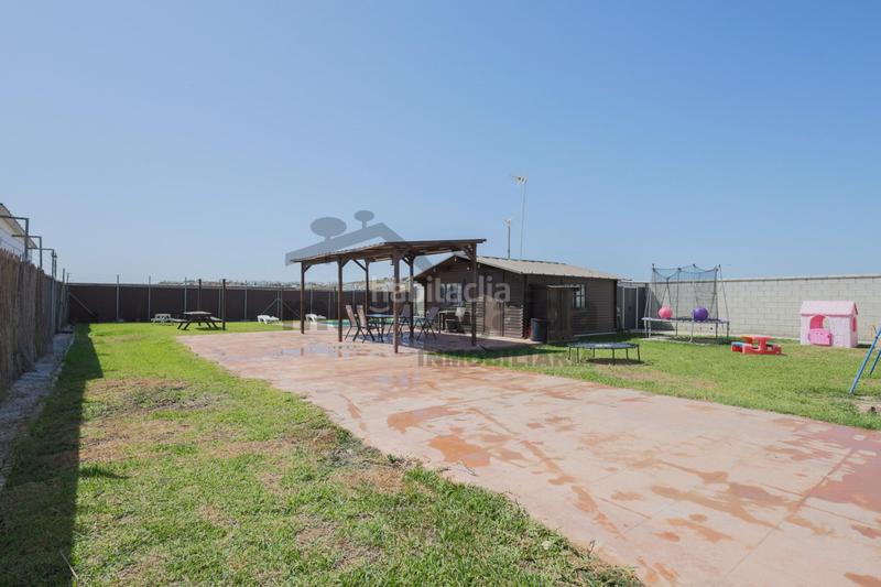 Foto 4fc2f7b2-92dc-48d8-974f-95ea98220006. Casale con parcheggio piscina in Bonanza-Avda de Huelva-Barrio Andalucia Sanlúcar de Barrameda