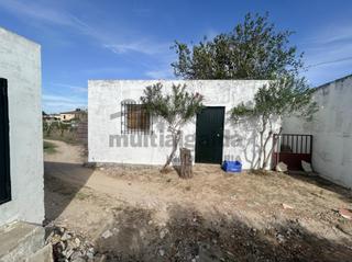 Bauernhof in Bonanza-Avda de Huelva-Barrio Andalucia. Finca rústica en veta de la serrana