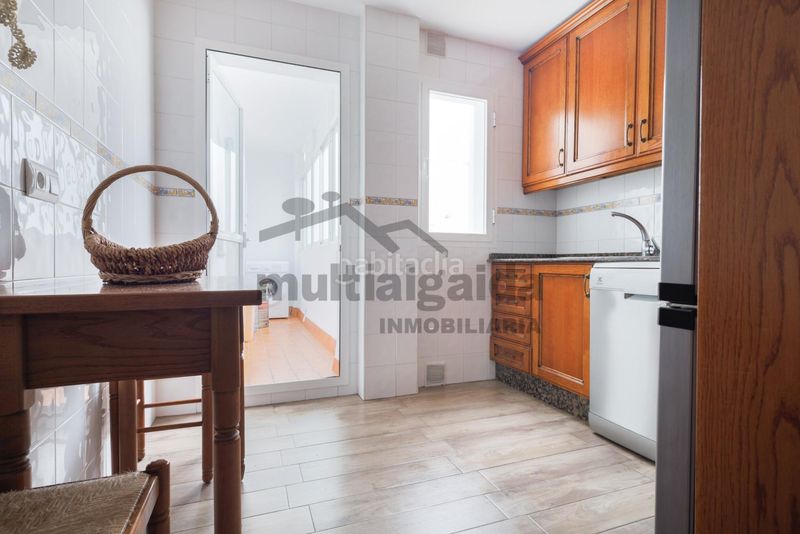 Foto e8813a79-e400-4cc7-a28e-32f48cd04693. Pis a V Centenario-Piletas-Capuchinos Sanlúcar de Barrameda