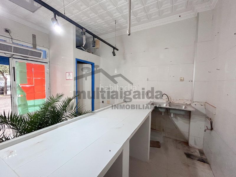 Foto de09f240-cafb-4c18-9fed-363497eb3b7d. Local comercial a El Altillo Jerez de la Frontera